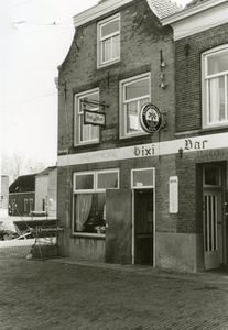 BR_MAARLANDZZ_151 Café Dixi en Slijterij Dixi; 19 maart 1972