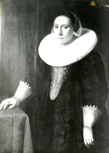 BR_PERS_COCH_001 Geschilderd portret van mevrouw Hildegarde van Coch, echtgenote van Witte de With