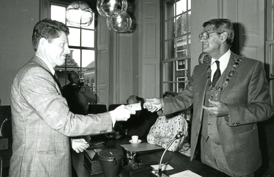 BR_PERS_RONDE_024 Afscheid van burgemeester C.J. de Ronde; 1987