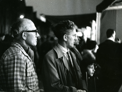 BR_PERS_TUK_001 Portret van de heer Jaap Tuk (rechts op de foto); Juli 1961