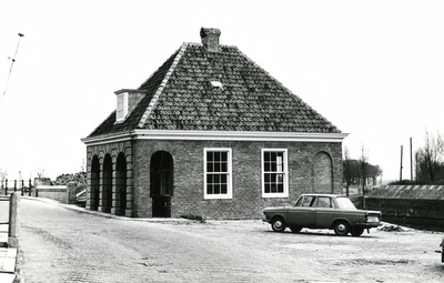 BR_POORTEN_WATERPOORT_045 De Poortwachterswoning na de renovatie; ca. 1968