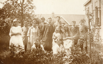 BR_SCHOLEN_OLS1_023 Klassenfoto van de leerlingen van de Openbare Lagere School I; ca. 1930