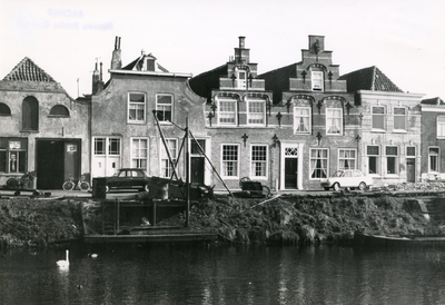 BR_SLAGVELD_225 Kijkje op woningen langs het Slagveld, bijgenaamd de Zevenhuizen; Augustus 1966