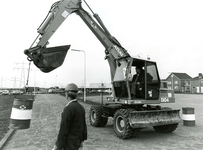 BR_TWOUD_004 Opening van de parkeerplaats van het nieuwe bedrijfsterrein 't Woud en de aansluiting op de ...