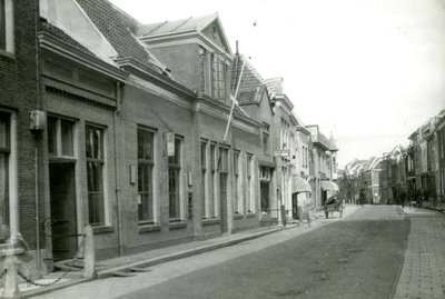 BR_VOORSTRAAT_174 Het postkantoor langs de Voorstraat; ca. 1938