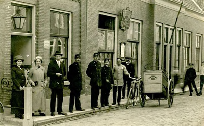 BR_VOORSTRAAT_179 In het jaar 1973 is het postkantoor uit de Brielse binnenstad verdwenen en niet iedereen was er blij ...