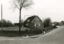 HK_MEELDIJK_002 Boerderij van Kees Arkenbout, later tuincentrum Boskoop; 1971