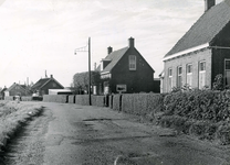 HK_MEELDIJK_003 Woningen langs de Meeldijk; 1968