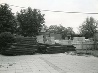 HK_MEELDIJK_009 Terrein van tuincentrum Poot; 11 juni 1976