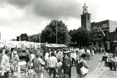 HE_OOSTZANDDIJK_036 Kunst- en antiekmarkt langs de Oostzanddijk; 14 juli 1988