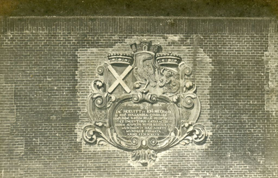 HE_VESTINGWERKEN_006 Gedenksteen van de aanleg van de verdedigingwerken in 1697-1715; ca. 1930