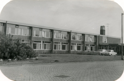NN_LANGEMEETSTRAAT_001 Verzorgingstehuis De Rozenhoek; ca. 1975