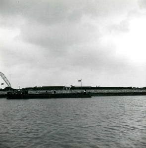 OV_BRIELSEMAASDAM_17 Werkzaamheden voor de aanleg van de Brielse Maasdam; ca. 1950