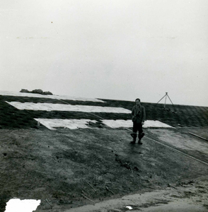 OV_BRIELSEMAASDAM_19 Werkzaamheden voor de aanleg van de Brielse Maasdam; ca. 1950