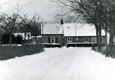 OV_DUINOORDSEWEG_04 Boerderij van Kees Gelderland op de hoek van de Duinlaan en de Duinoordseweg; 1978