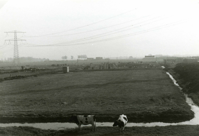 OV_HEINDIJK_35 De bouw van de waterzuiveringsinstallatie; 29 oktober 1975