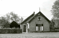 OV_KLEIDIJK_10 Kleidijk; woonhuis van familie Van Buren. Is later afgebroken. ca. 1968 i.v.m. aanleg secundaireweg nr. ...