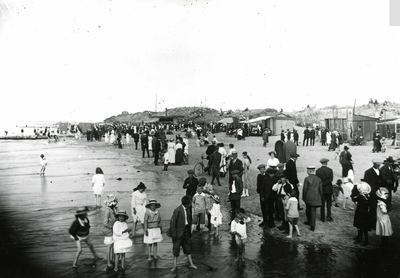 OV_STRAND_30 Strand langs de Boulevard; ca. 1917