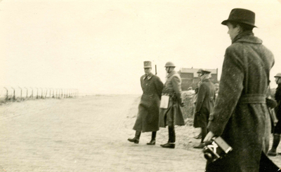 OV_TWEEDEWERELDOORLOG_50 Prins Bernhard inspecteert de mobilisatietroepen; 11 maart 1940