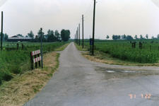 RO_HIPPELSEWEG_02 De Hippelseweg met rechts afslag richting de Voet- of Kraagweg en aan het eind de Quacksedijk. Links ...