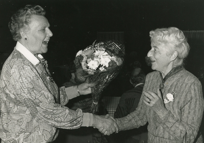 RO_PERSONEN_70 Links mevrouw Groeneveld - Mansveld, rechts mevrouw Van Soest - v/d Noorda; 22 februari 1987