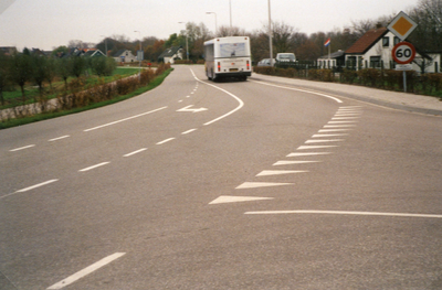 RO_VLEERDAMSEDIJK_29 De Vleerdamsedijk richting Rockanje met rechts de afslag richting de Korteweg; 1 december 1999