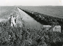 SH_SCHUDDEBEURSEDIJK_92 De uitwateringssloot van de polder Nieuw-Schuddebeurs lopende door de polder Oud-Schuddebeurs, ...