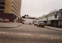 SP_GOUDENREGENPLEIN_013 Parkeerplaats naast de Marckenburgh; ca. 1992