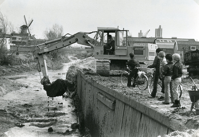 SP_HAVEN_126 De vernieuwing van de oude haven; mei 1979