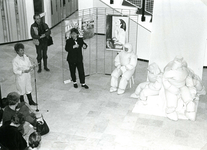 SP_KUNST_036 Expositie in het gemeentehuis van kunst vervaardigd door vrouwen; 1985