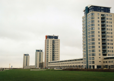 SP_MAASBOULEVARD_009 Woningen en flats langs de Maasboulevard; 1998