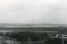 SP_OUDEMAAS_010 De Oude Maas, gezien vanaf de Churchillflat; Oktober 1971