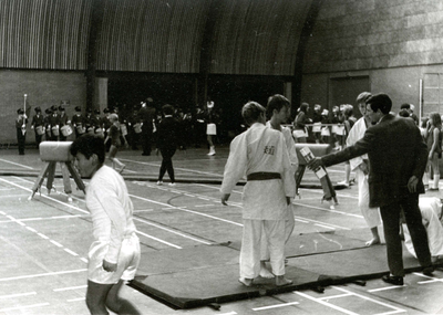 SP_SPORT_005 Judowedstrijd tijdens de opening van Sporthal Den Oert; 15 november 1969