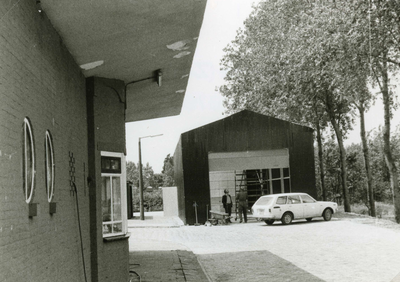 SP_STATIONSSTRAAT_057 Bouw van een loods bij het busstation van de RTM; 7 juni 1979