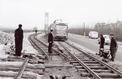 SP_TRAM_125 Verleggen van de spoorrails van de tram; 1965