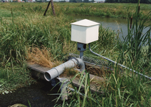 TI_RIETDIJK_016 Waterpompje in de polder Lodderland; 1984