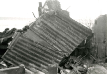 ZL_WATERSNOODRAMP_075 Schade nabij het Stroomgat in de Haasdijk; Februari 1953