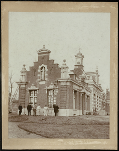 FOTO_GF_C009 Schilderwerk aan het hoofdgebouw van het Asyl voor Oude en Gebrekkige Zeelieden; ca. 1910
