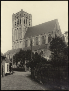FOTO_GF_C157 De St. Catharijnekerk, gezien vanuit het Heultje; ca. 1955