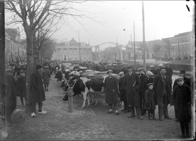 GN2040 De keutjesmarkt; ca. 1920