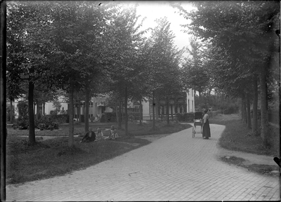 GN2284 Parkje op het Donselaer; ca. 1915