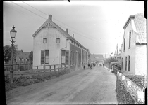 GN2458 Straatbeeld; ca. 1925