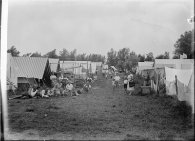 GN2644 Het kampeerterrein Kruiningergors; ca. 1925