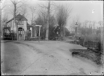 GN2709 Een kijkje in de Noordweg, met Villa Rustoord; ca. 1910