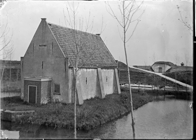 GN2967 Het kruithuis op Bastion 2; ca. 1920