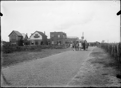 GN5059 Kijkje op de Boulevard, met onder meer Van Marion; ca. 1920