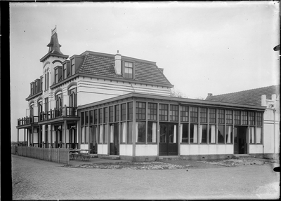 GN5078 Hotel Elshout langs de Boulevard; ca. 1920