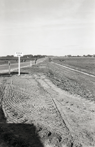 B1120 Onderhoud van de Eeweg in Oudenhoorn; ca. 1985