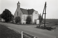 B1239 De Christelijk Gereformeerde Kerk te Rozenburg; ca. 1960