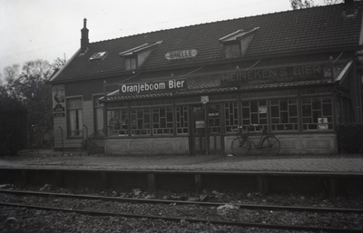 B1307 Het tramstation aan de Groene Kruisweg; ca. 1950